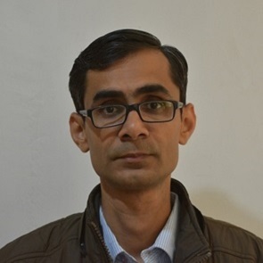 Dr Aviruch Bhatia